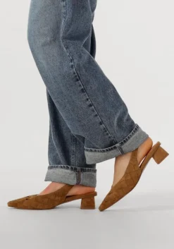 camel stefano lauran slingbacks d24062