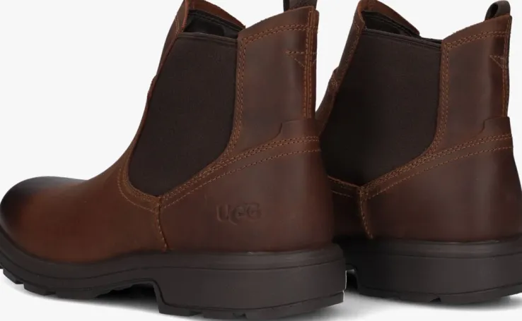 cognac ugg chelsea boots m biltmore