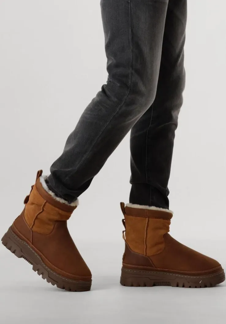 cognac ugg snowboots heritage pull on tg