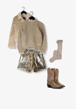 creme baje studio trui borough