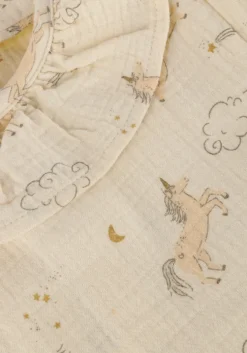 creme quincy mae jurken ruffle collar button dress