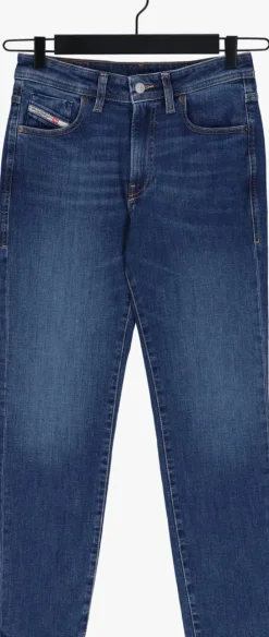 donkerblauwe diesel straight leg jeans 2004 d-joy