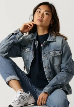 donkerblauwe tommy jeans spijkerjas mom cls jacket ah7131