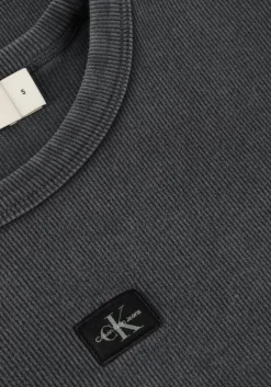 donkergrijze calvin klein t-shirt washed woven label rib fit tee