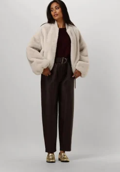 ecru beaumont jack max