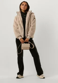 ecru moscow faux fur jas 08-08-evelyn-1