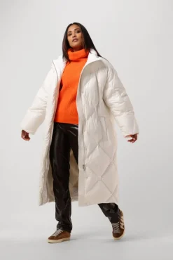 gebroken wit stand studio gewatteerde jas anissa coat