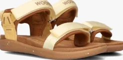 gele woden sandalen cirkeline