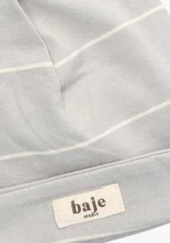 grijze baje studio muts yuca