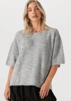 grijze edited trui kristine