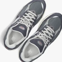 grijze new balance lage sneakers m2002r m