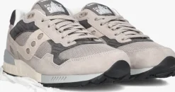 grijze saucony lage sneakers shadow 5000 w