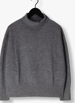 grijze suncoo coltrui palace