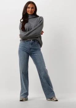 grijze suncoo coltrui palace