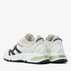 grijze via vai lage sneakers liz finley