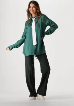 groene vanilia blouses satin wrap blouse