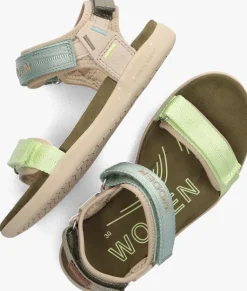 groene woden sandalen cirkeline