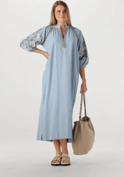lichtblauwe aimee the label maxi jurk miranda