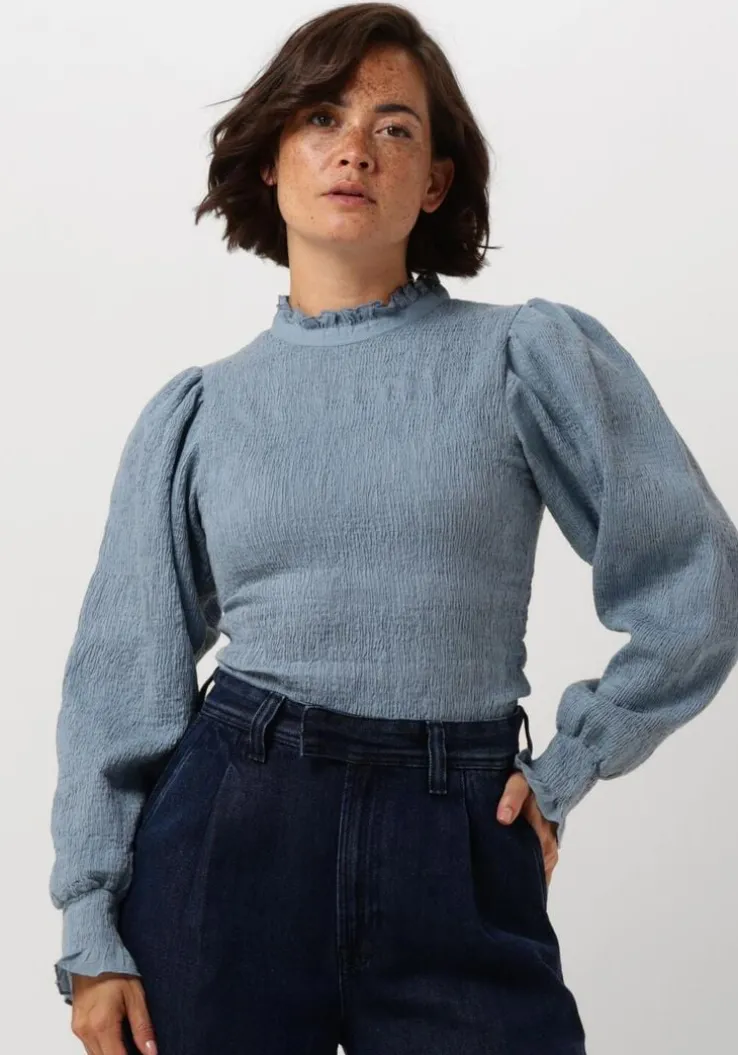 lichtblauwe antik batik top angelie smock blouse