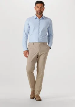 lichtblauwe boss black klassiek overhemd p-hank-kent-c1-222