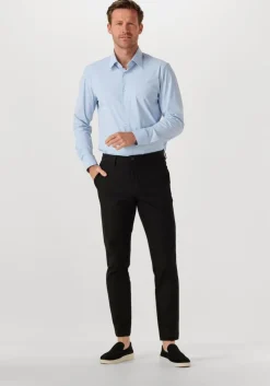 lichtblauwe boss black klassiek overhemd p-hank-kent-c1-222
