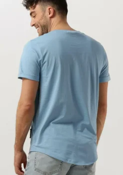 lichtblauwe calvin klein t-shirt badge turn up sleeve