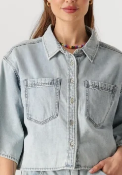 lichtblauwe circle of trust blouses mae denim blouse