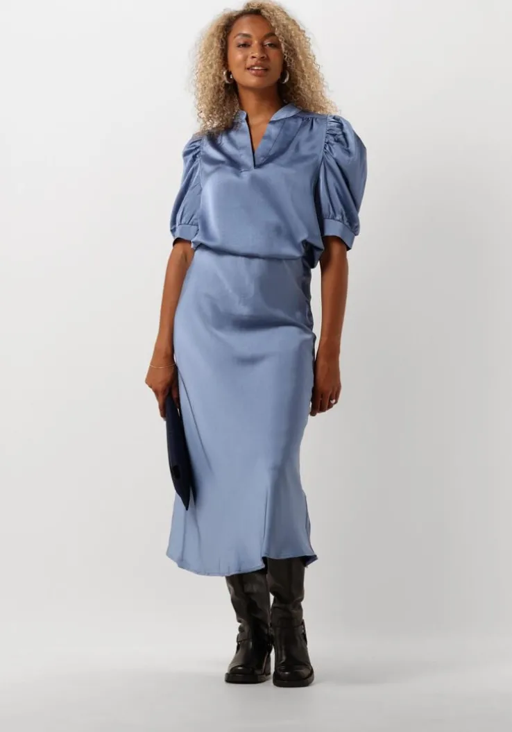 lichtblauwe neo noir midirok bovary skirt