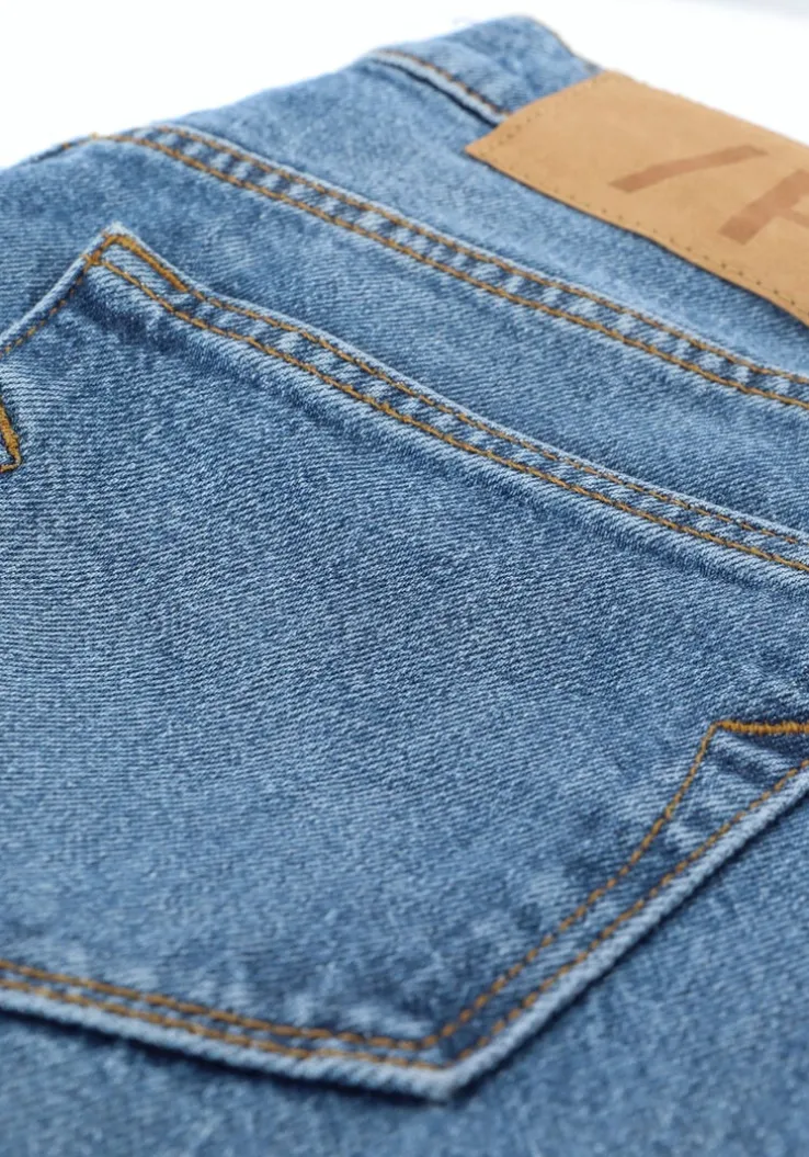 lichtblauwe selected femme slim fit jeans slfamy hw slim chambly blu jea