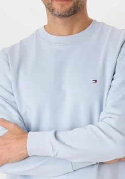 lichtblauwe tommy hilfiger trui essential terry crewneck