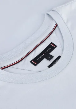 lichtblauwe tommy hilfiger t-shirt ess seasonal reg fit solid tee