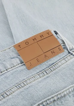 lichtblauwe tommy jeans straight leg jeans ryan slim str bi5115