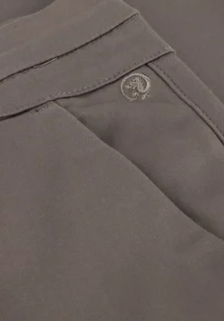 lichtgrijze cast iron chino riser chino