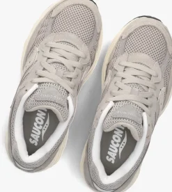 lichtgrijze saucony lage sneakers progrid omni 9