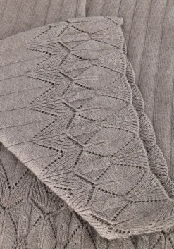 lila baje studio flared broek mary pants