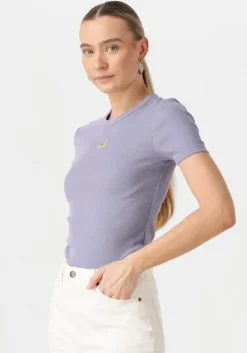 lila calvin klein t-shirt washed woven label rib fit tee