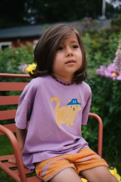 lila daily brat t-shirt james kitty cat t-shirt