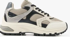 multi via vai lage sneakers liz curtis