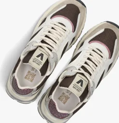 multi via vai lage sneakers liz curtis