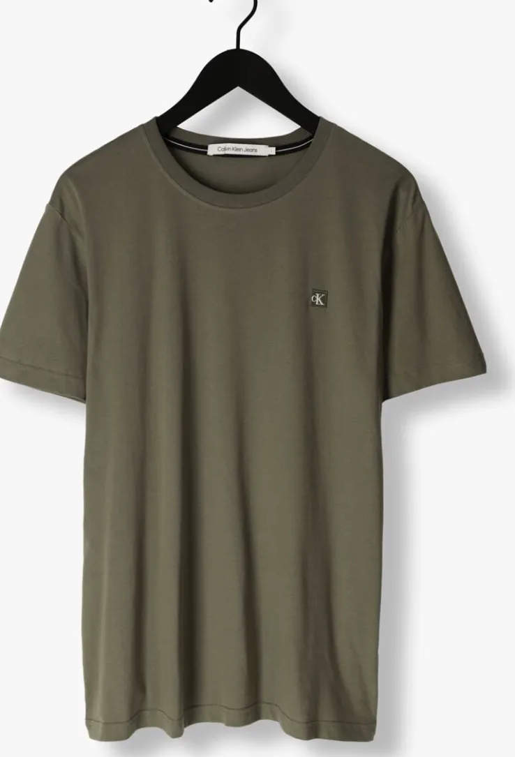 olijf calvin klein t-shirt ck embro badge tee