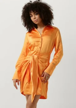 oranje colourful rebel mini jurk mette satin wrap dress