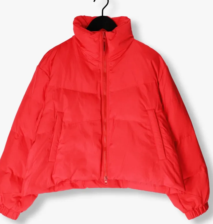 rode co'couture gewatteerde jas frosty crop purr jacket