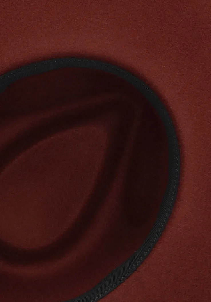 rode notre-v hoed vanity