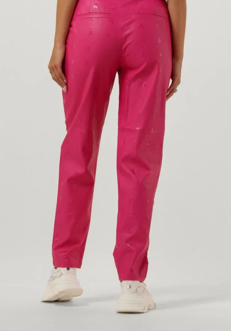 roze alix the label pantalon logo fo leather pants