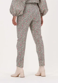 roze sofie schnoor chino paula