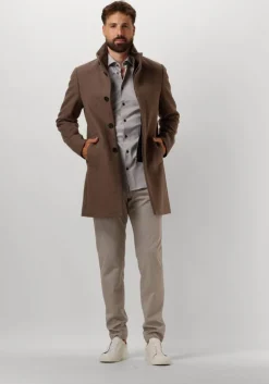 taupe matinique mantel harvey