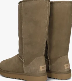 taupe ugg vachtlaarzen classic tall ii