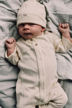 witte baje studio muts viva