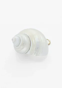 witte bonnie studios bedels big shell pendant