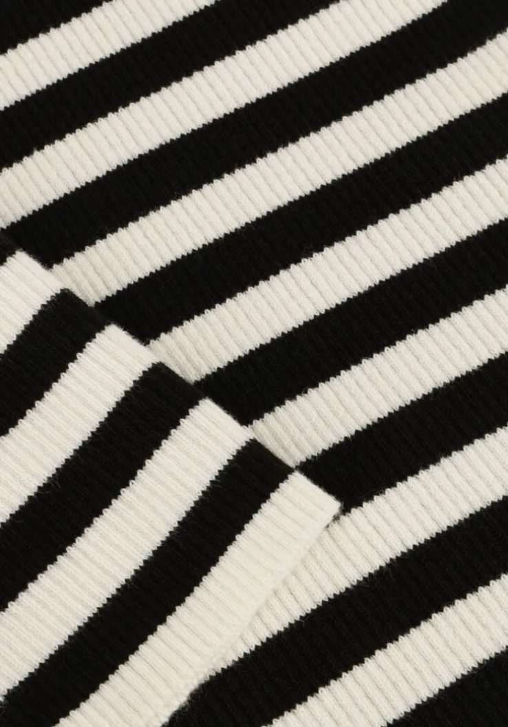 witte calvin klein coltrui woven label roll neck sweater